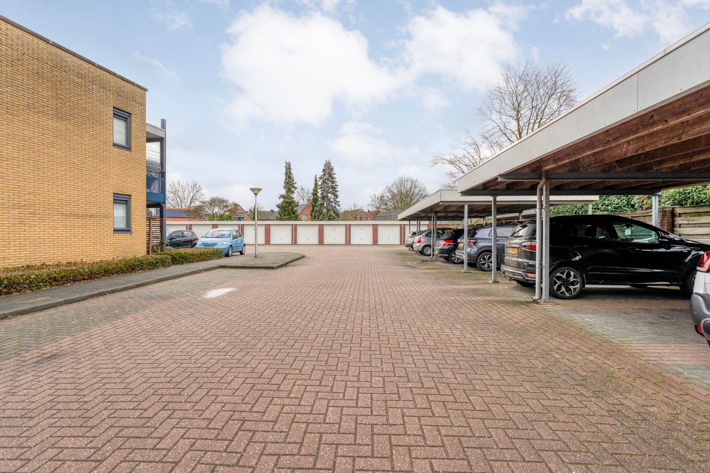 Foto 40 van Burgemeester Schuitestraat 112