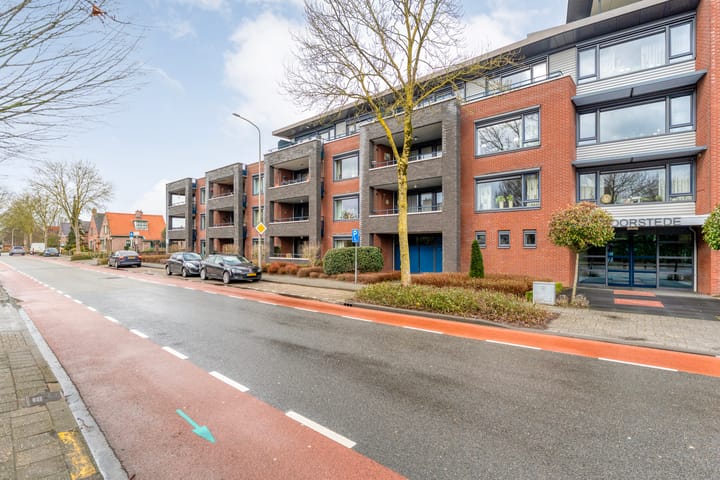 Foto 48 van Burgemeester Schuitestraat 112