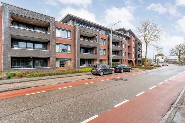 Foto 49 van Burgemeester Schuitestraat 112