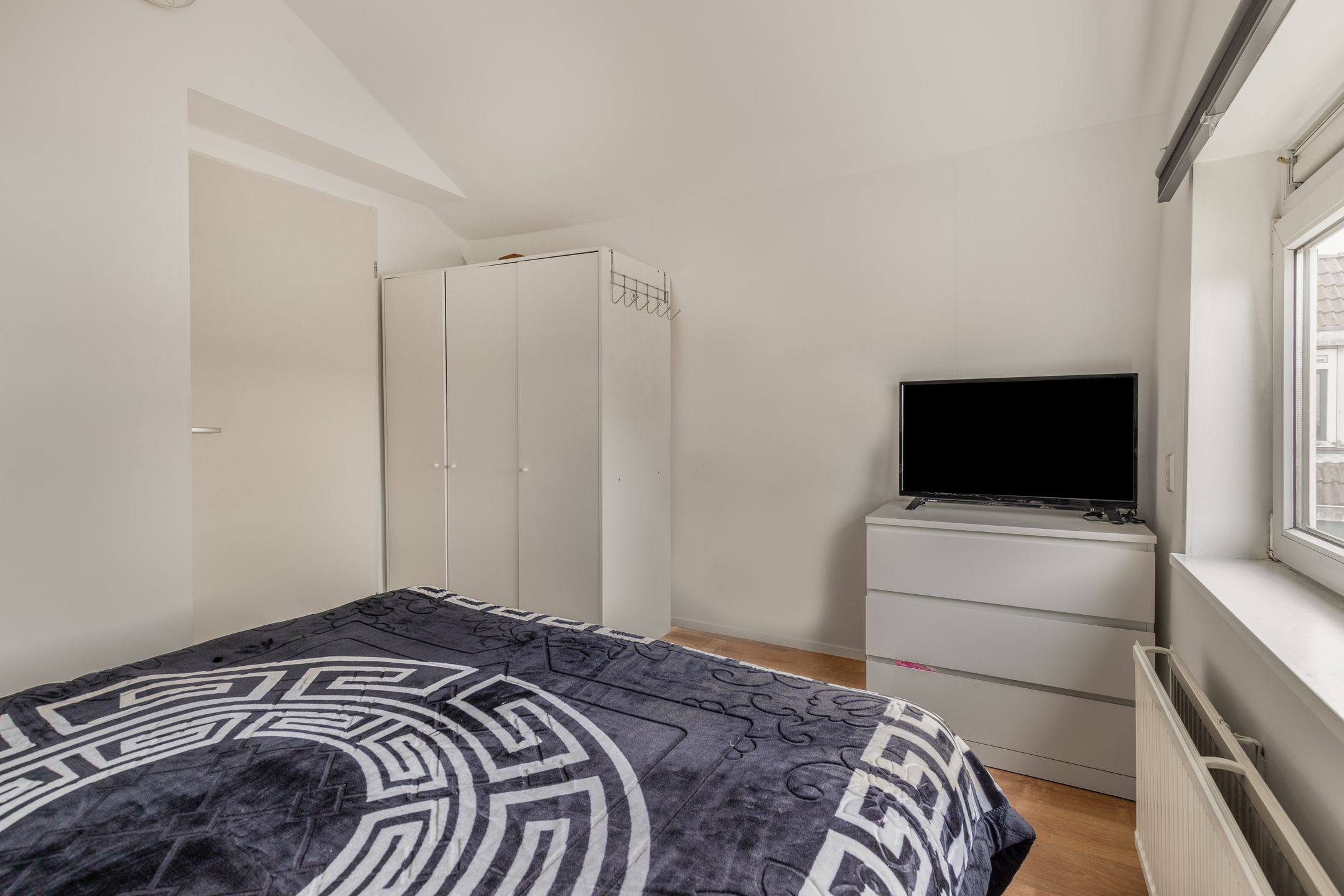 Photo 12 of Westerwijkstraat 1-A