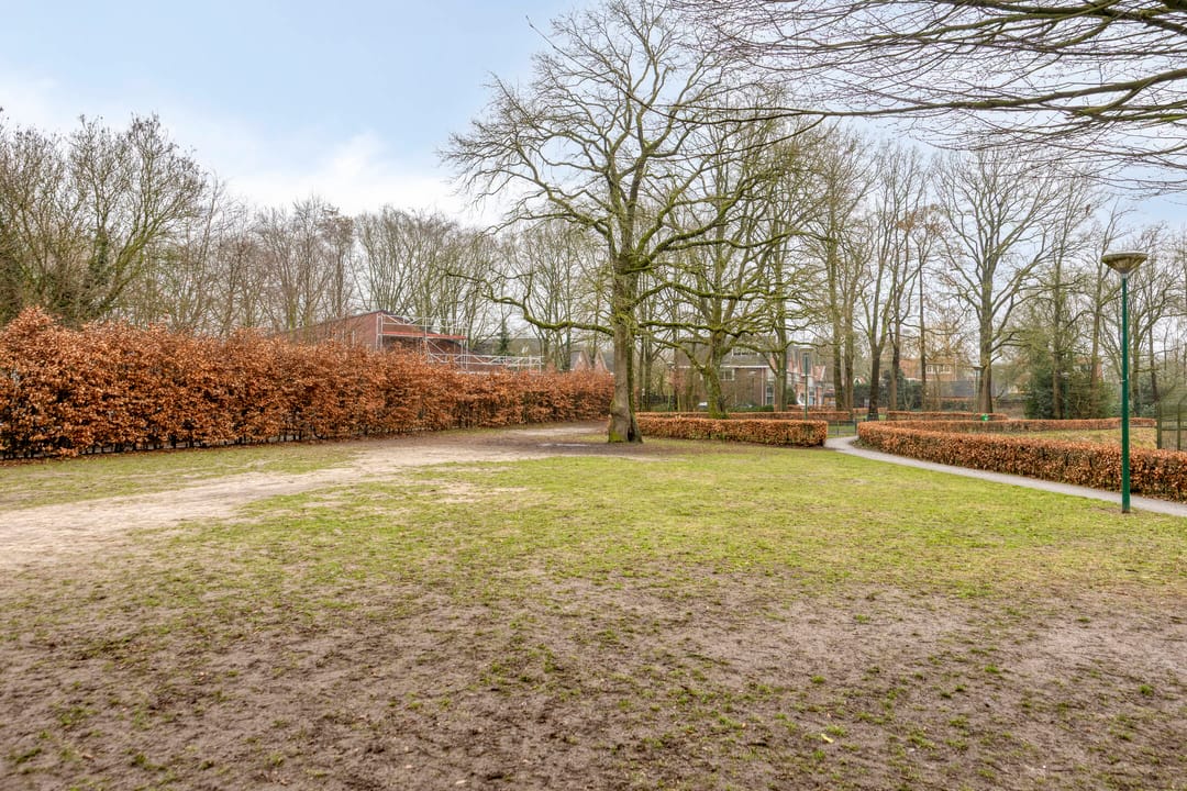 Foto 47 van Veenbesstraat 774