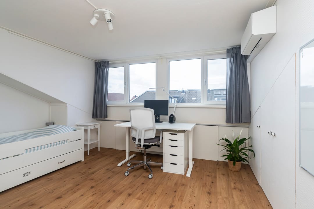 Foto 23 van Juttepeer 42