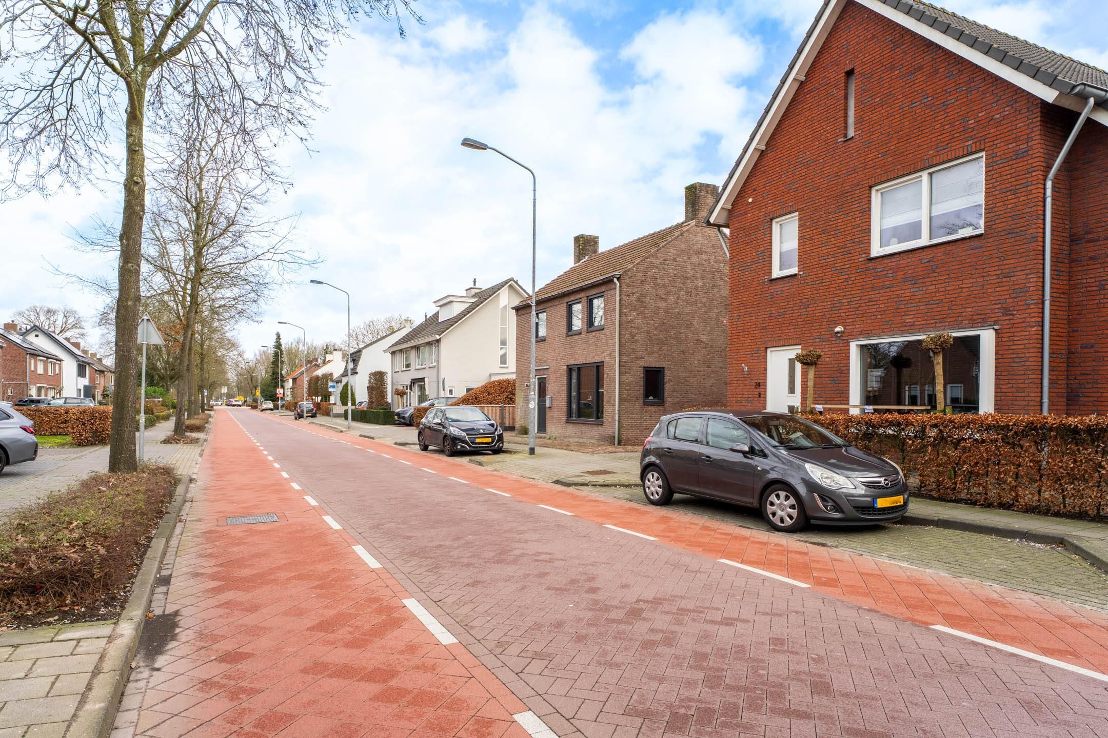 Photo 30 of Tilburgseweg 22-A