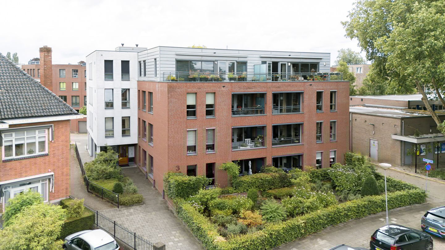 Photo 50 of Jan Nieuwenhuyzenstraat 3-C6