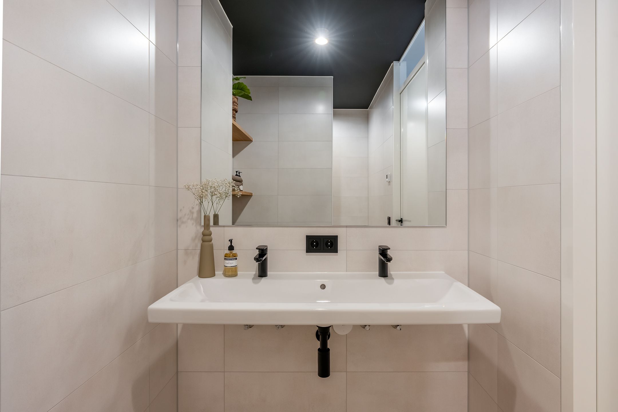 Foto 24 van Baan 34-A7