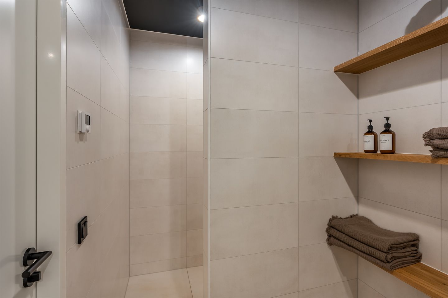 Foto 25 van Baan 34-A7