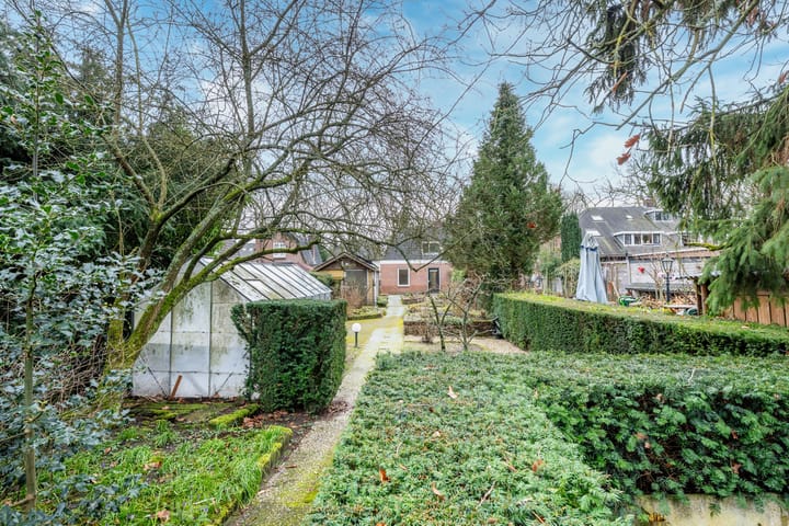 Foto 28 van Traaij 243