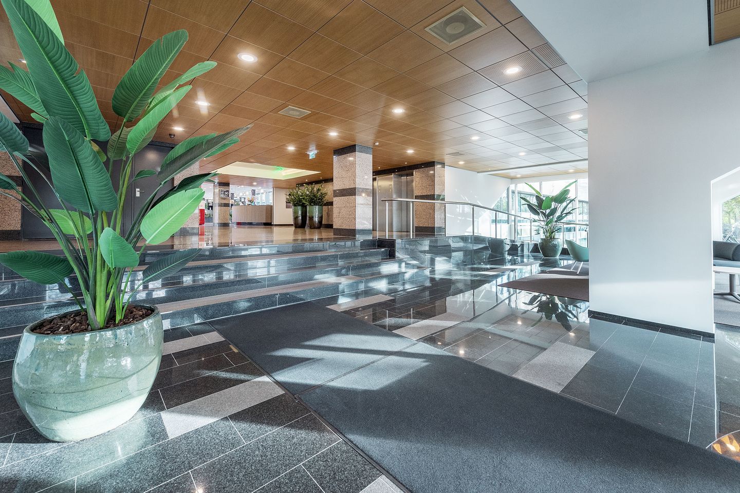 View photo 4 of Prof. J.H. Bavincklaan 2