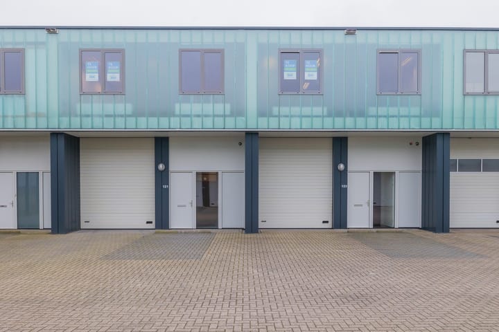 Pesetaweg 123, Nieuw-Vennep