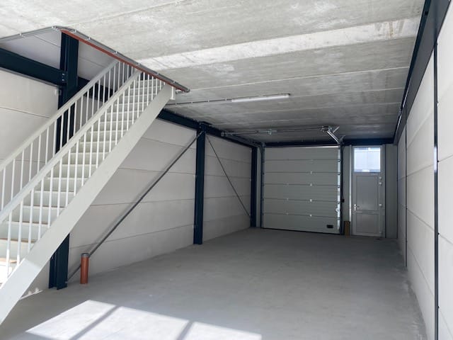 Bekijk foto 2 van Latensteinse Rondweg 8-r