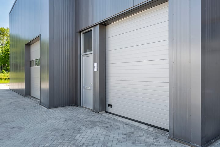 Latensteinse Rondweg 8-b, Tiel