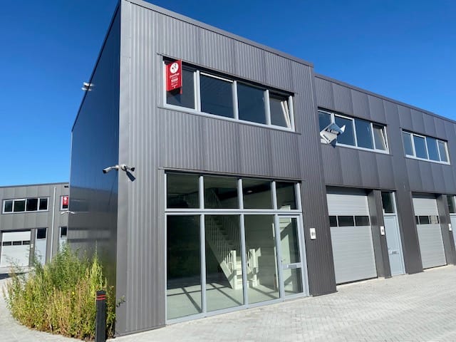 Latensteinse Rondweg 8-h, Tiel