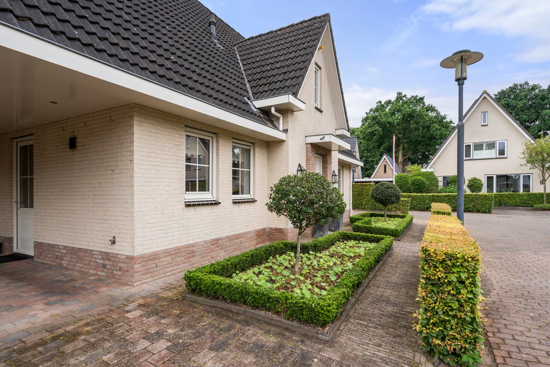 Photo 8 of Bunthoeve 4