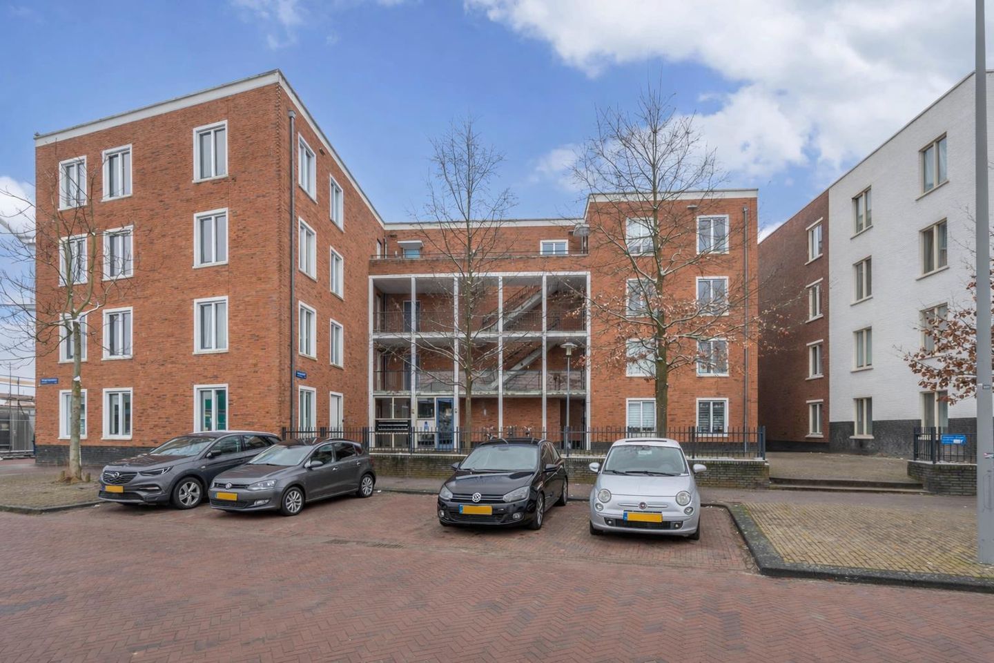 Foto 25 van Hongarijehof 60