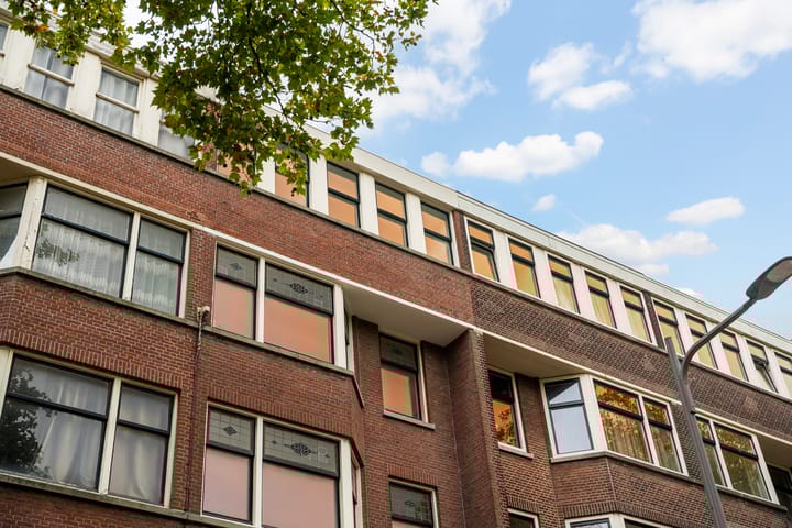 Photo 5 of Mathenesserweg 66-C03