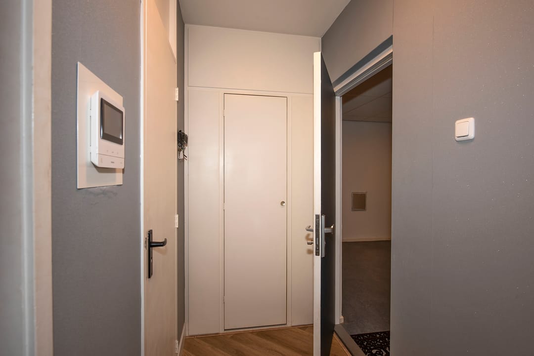 Photo 8 of Vanekerstraat 233