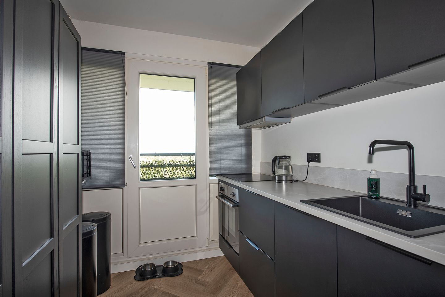 Photo 14 of Vanekerstraat 233