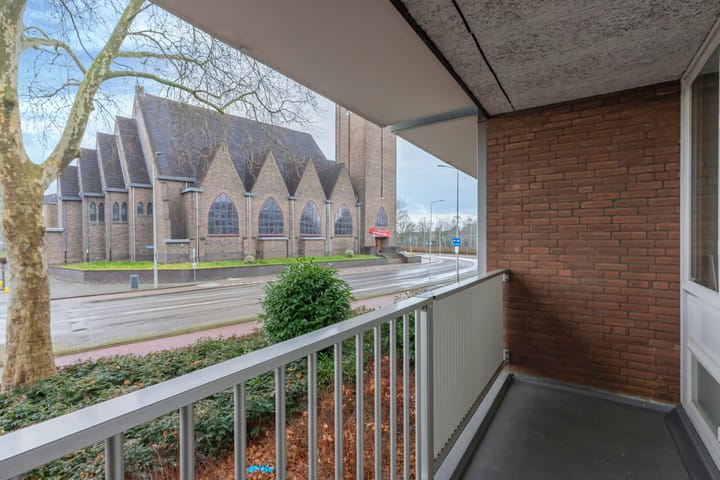 Foto 9 van Schandelerboord 9-D