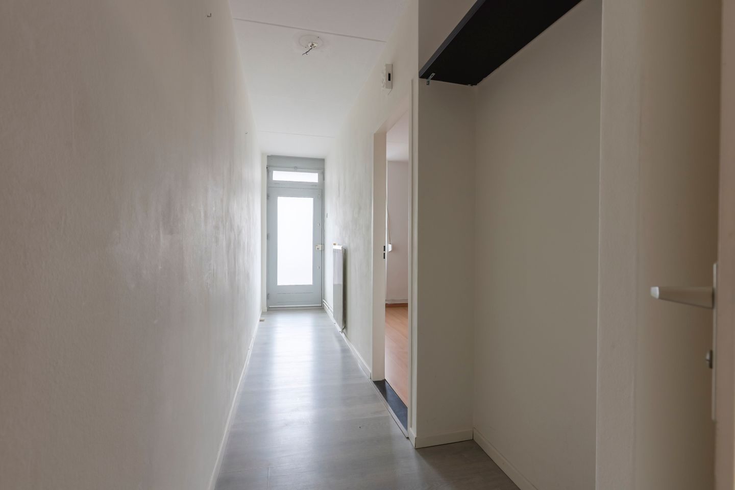 Photo 10 of Schandelerboord 9-D