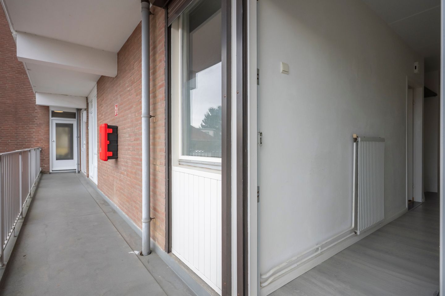 Photo 14 of Schandelerboord 9-D