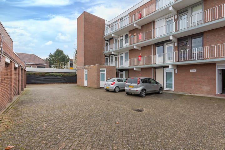 Foto 18 van Schandelerboord 9-D