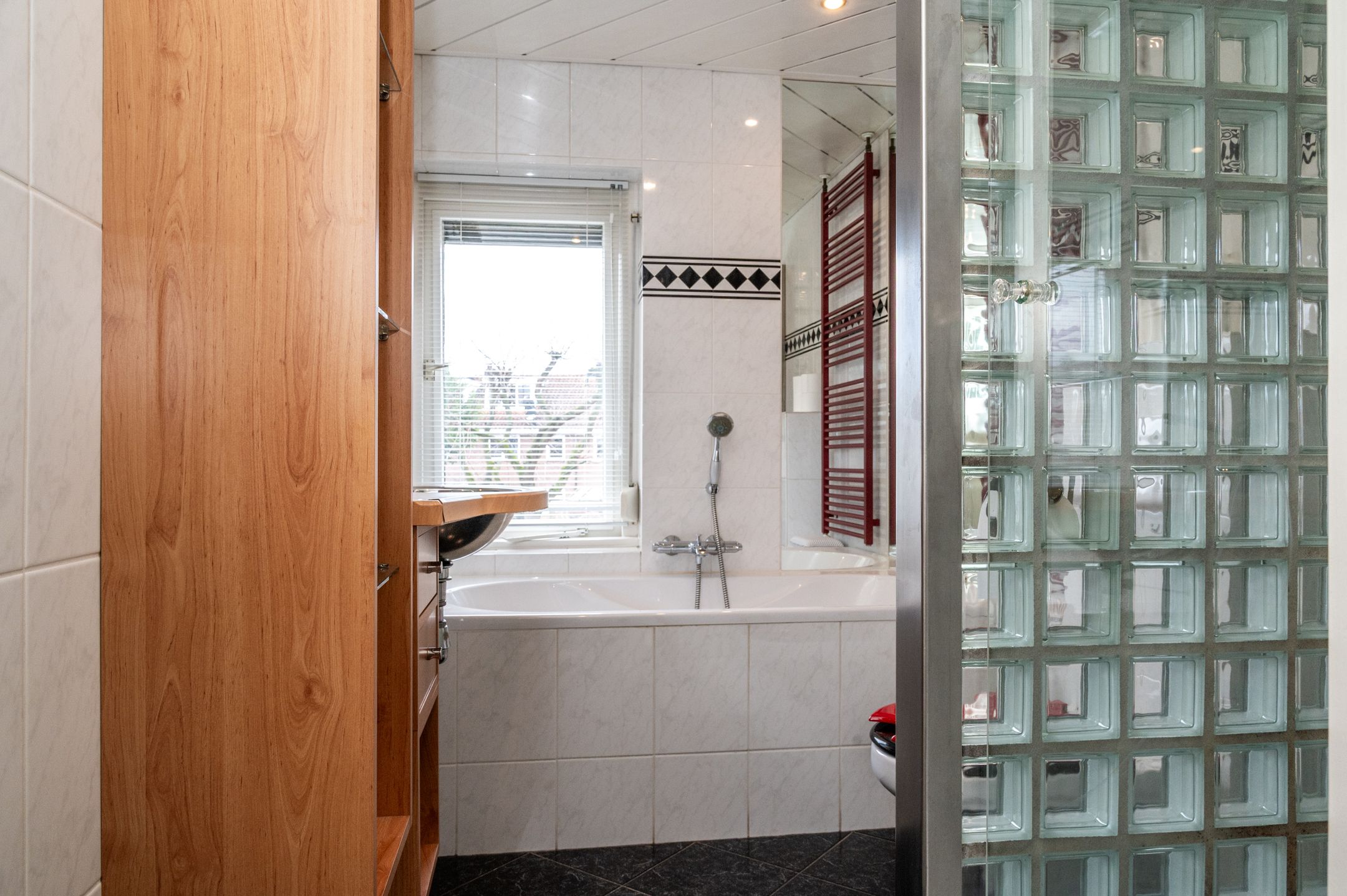 Photo 18 of Distelstraat 87