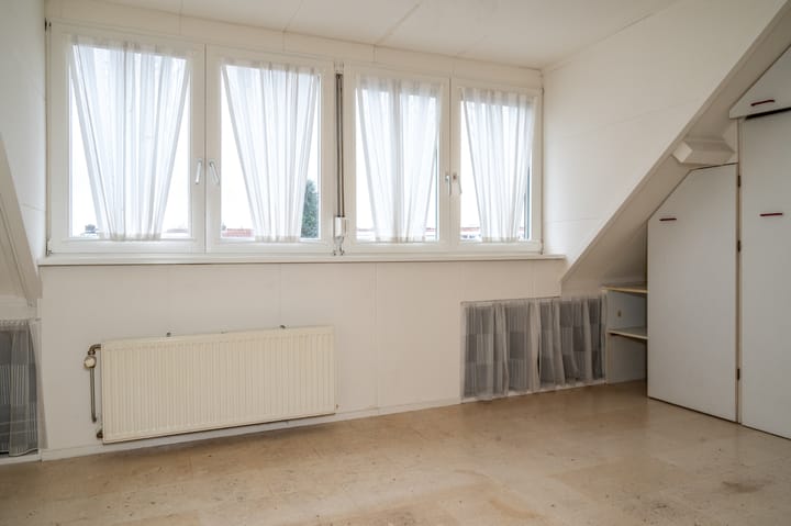 Charming 1930s terraced house with sunny southwest garden in Nijmegen Wolfskuil — 60