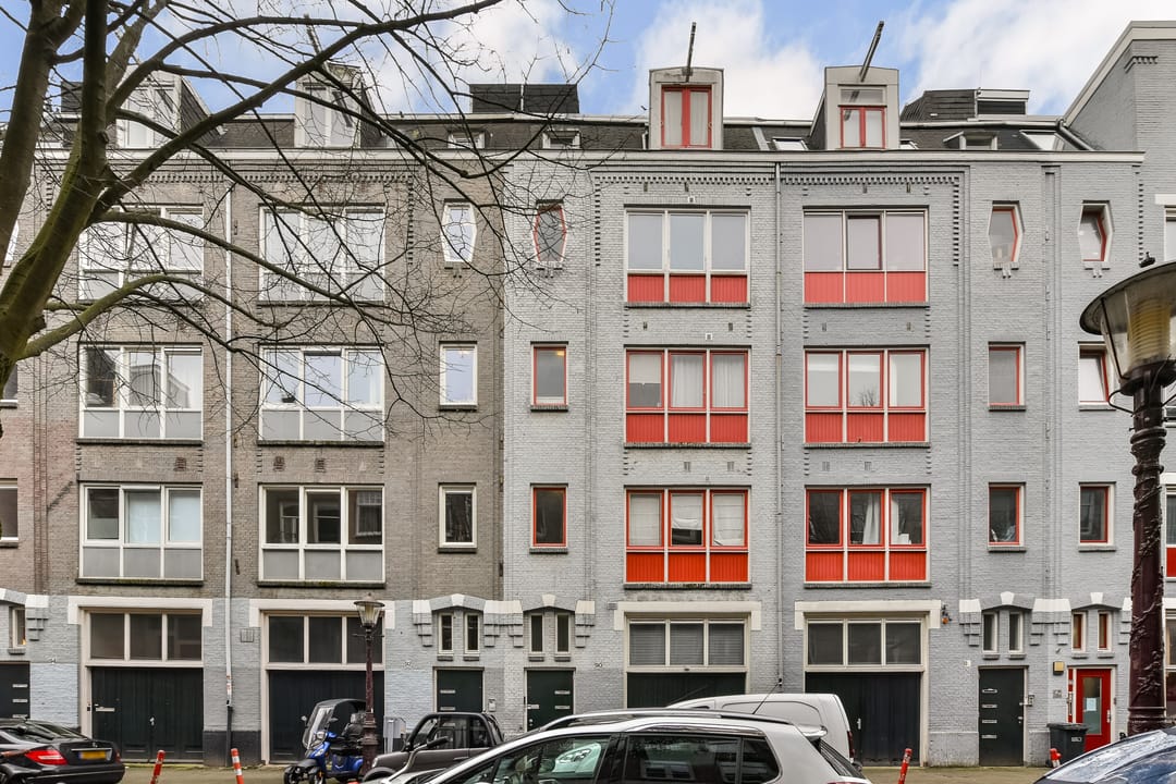 Photo 2 of Tolstraat 90-3