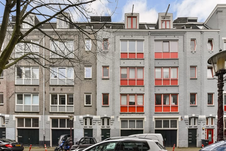 Photo 2 of Tolstraat 90-3