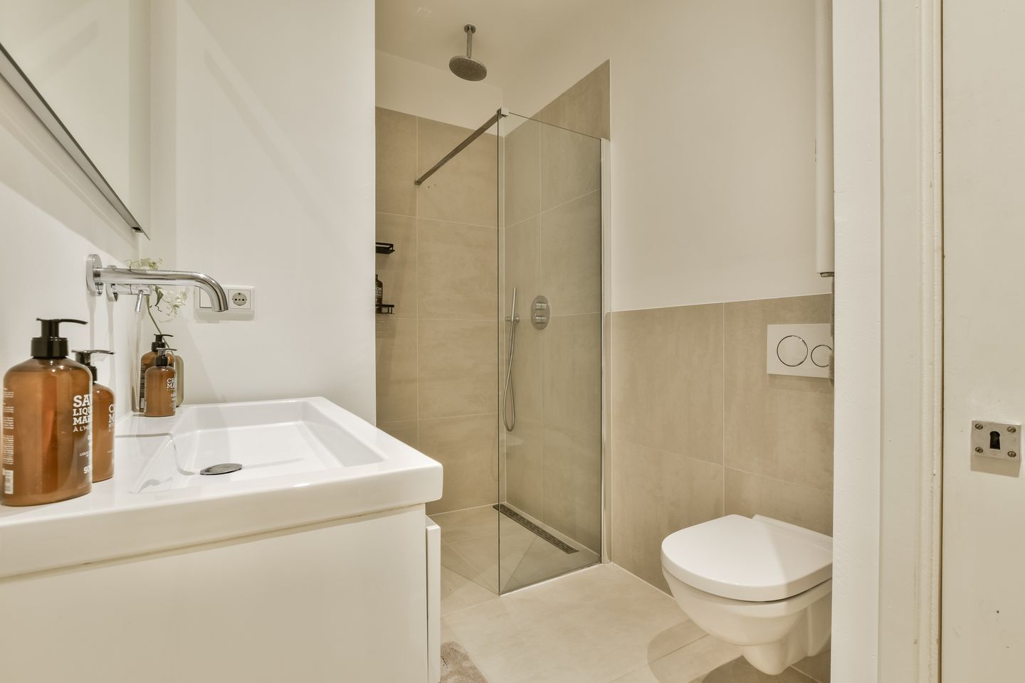 Photo 14 of Tolstraat 90-3