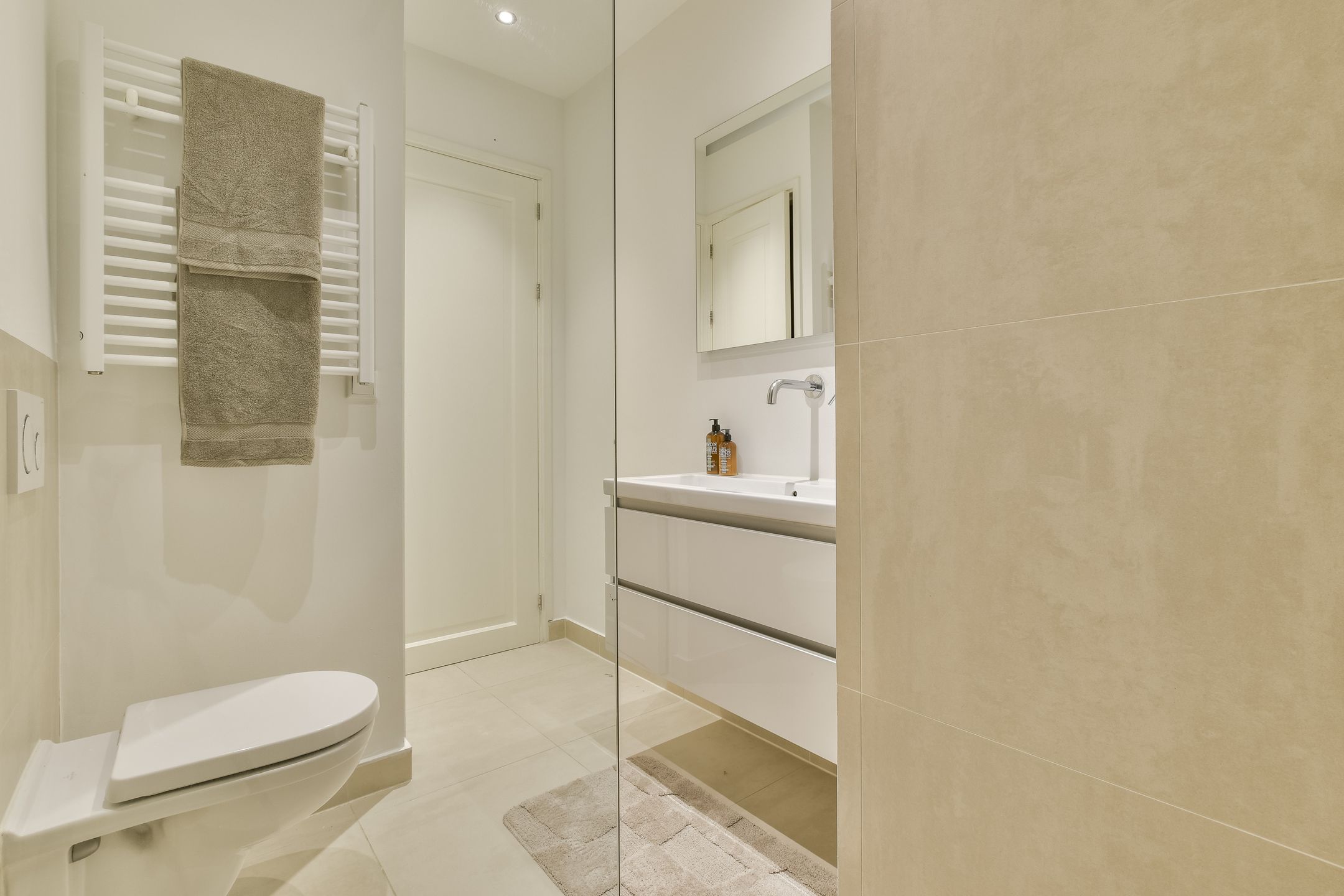 Photo 15 of Tolstraat 90-3