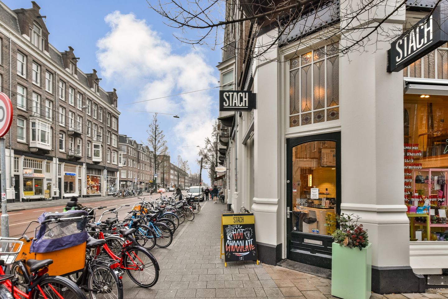 Photo 20 of Tolstraat 90-3