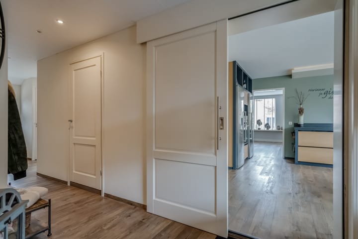 Spacious Detached Home with Double Living Potential in Staphorst-Zuid — 12
