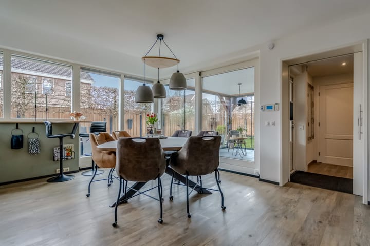 Spacious Detached Home with Double Living Potential in Staphorst-Zuid — 22