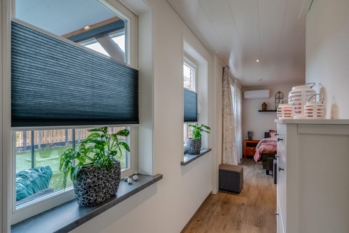 Spacious Detached Home with Double Living Potential in Staphorst-Zuid — 46