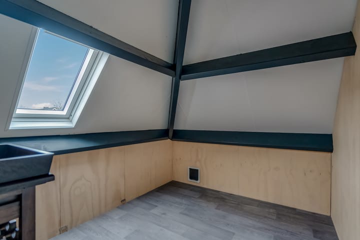 Spacious Detached Home with Double Living Potential in Staphorst-Zuid — 70