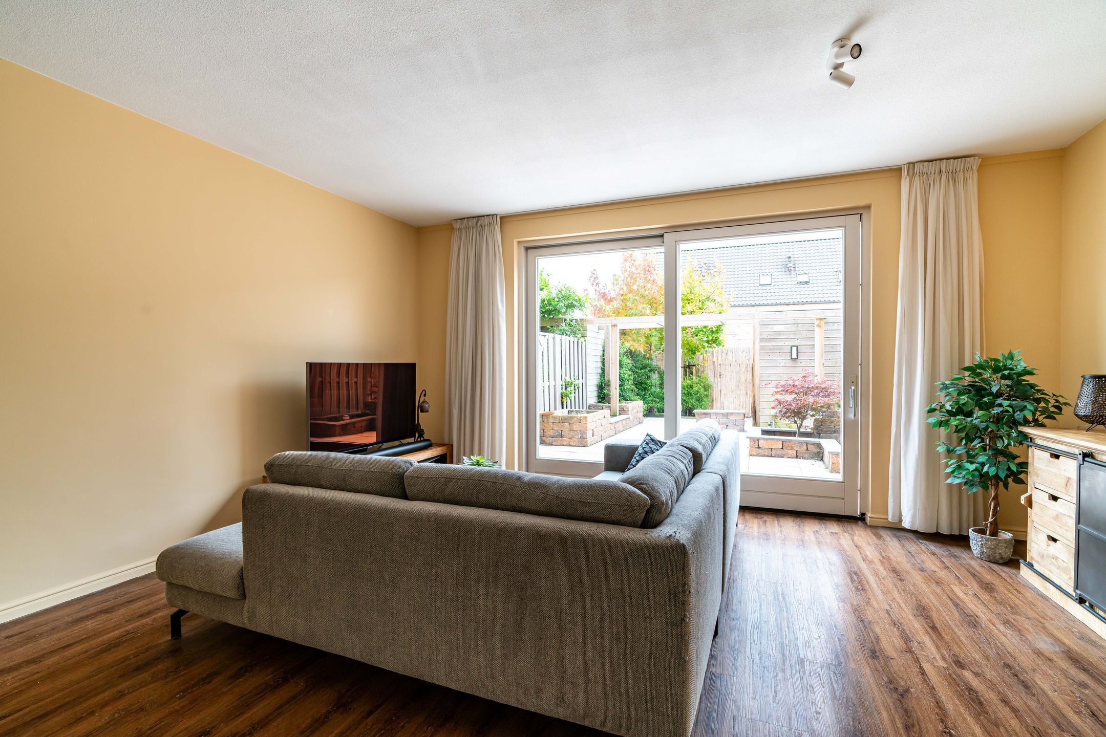 Foto 12 van Veluwemeerplantsoen 50