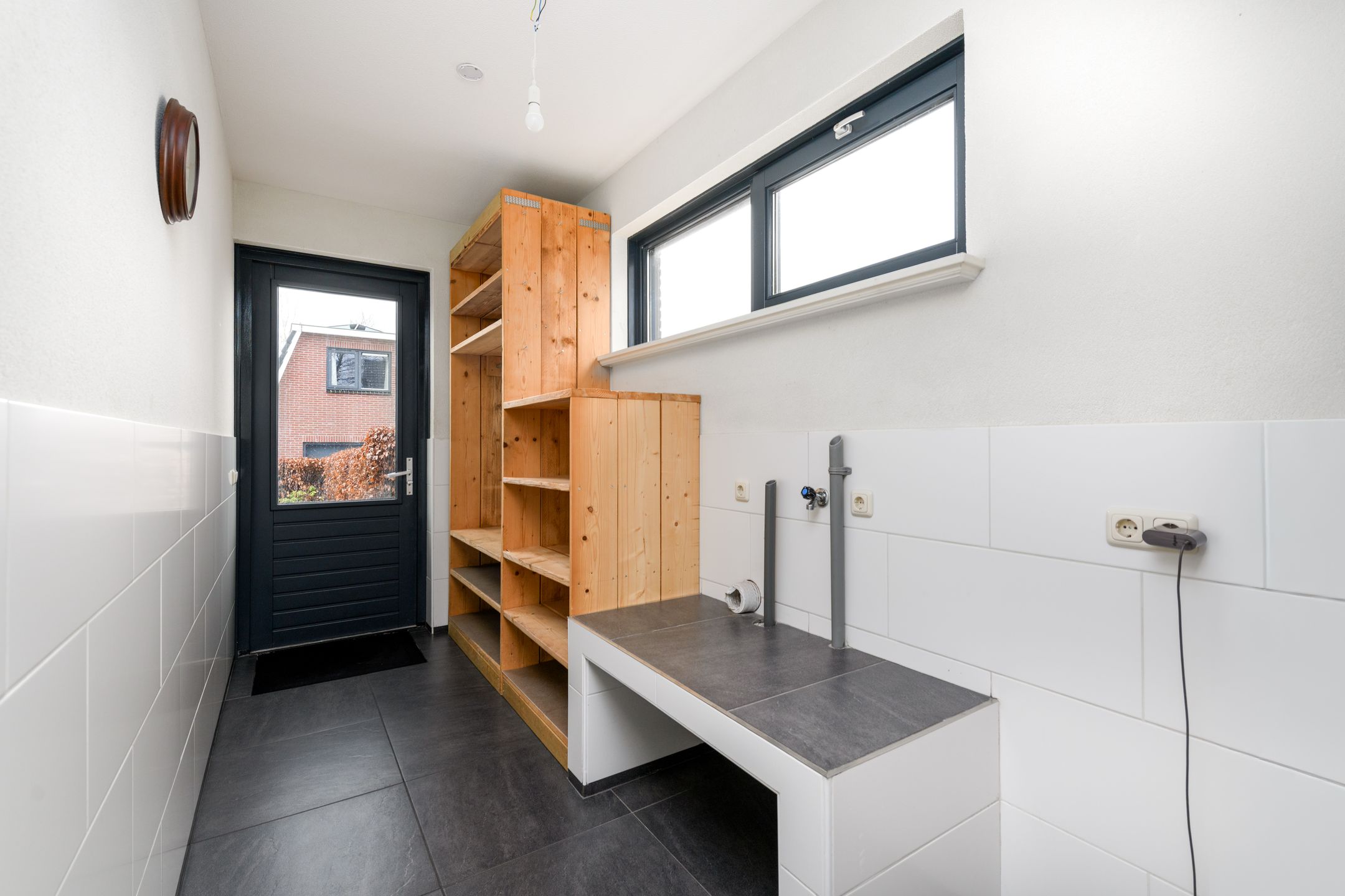 Foto 12 van Aengwirderweg 256