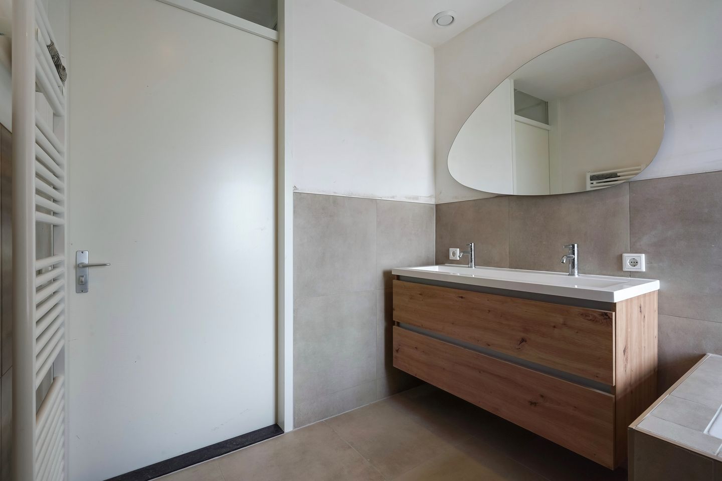 Foto 59 van Van Dijckstraat 84-A