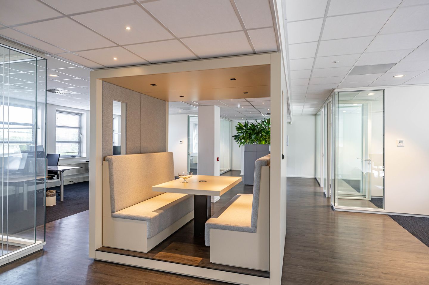 Bekijk foto 5 van Paterswoldseweg 810