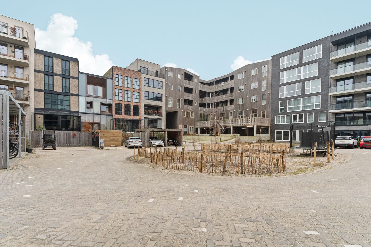 Photo 40 of Huiswoudstraat 68
