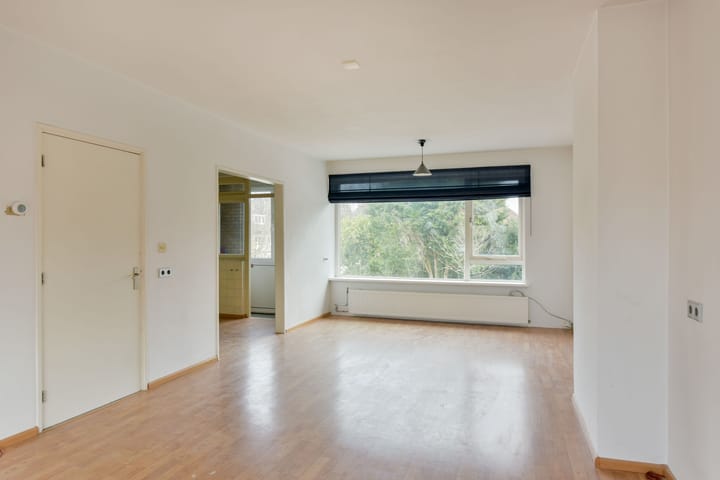 Photo 4 of Nicolaas van der Steenstraat 42-A