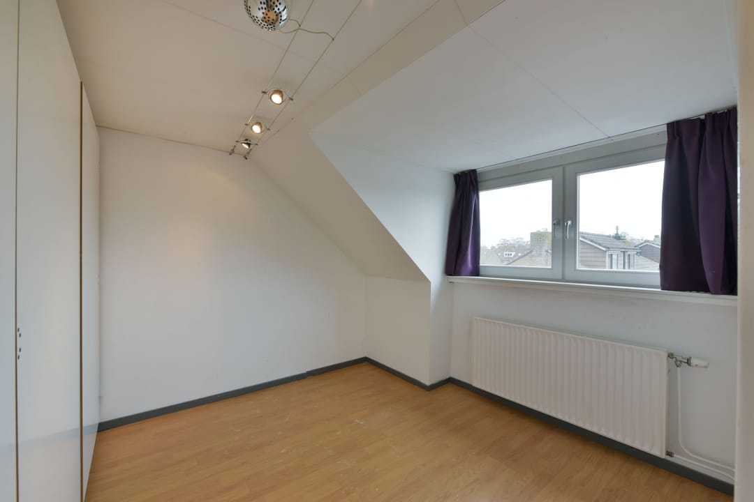 Photo 13 of Nicolaas van der Steenstraat 42-A