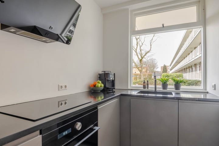 Foto 3 van Kerkwervesingel 149