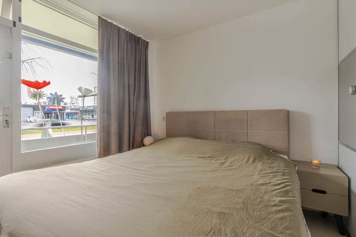 Foto 5 van Kerkwervesingel 149