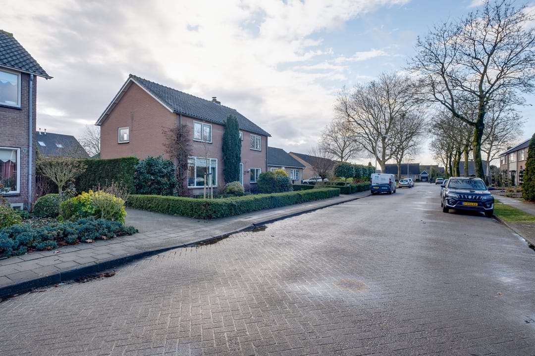 Foto 58 van Molenbeek 59