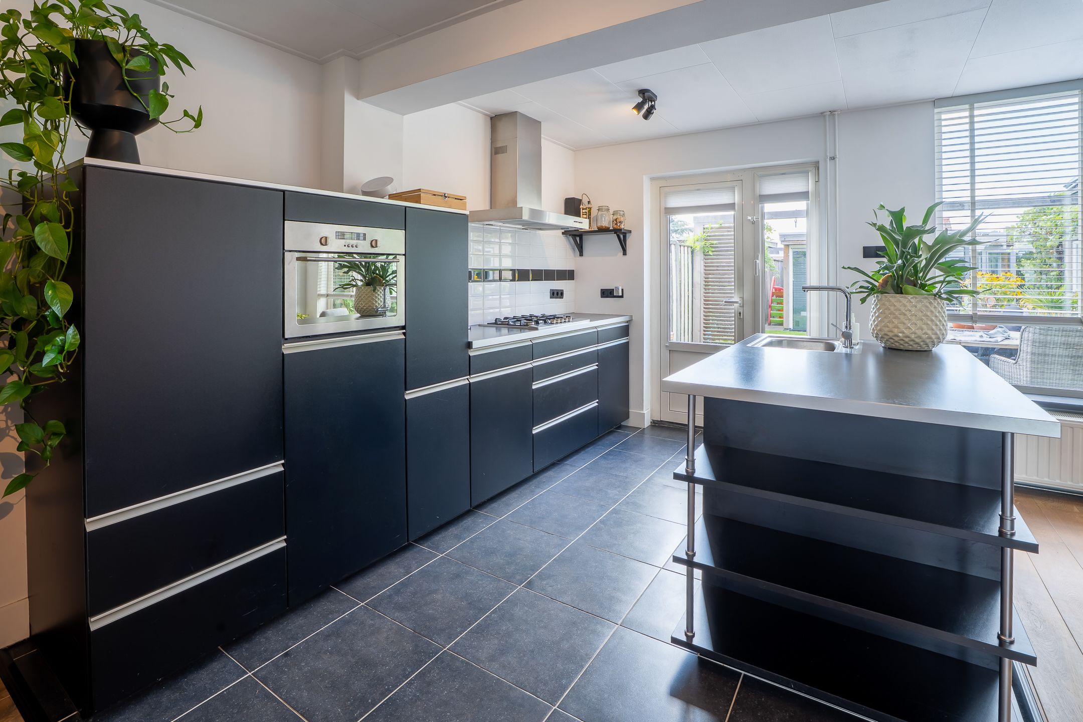 Foto 9 van Robert Kochstraat 17