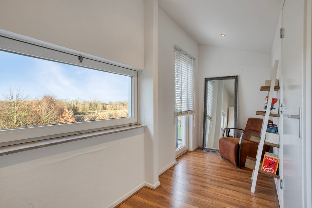 Photo 22 of Besmerstraat 1