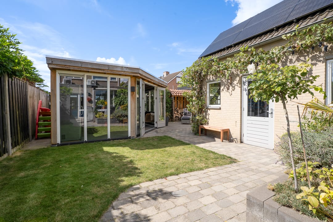 Foto 13 van Robert Kochstraat 17