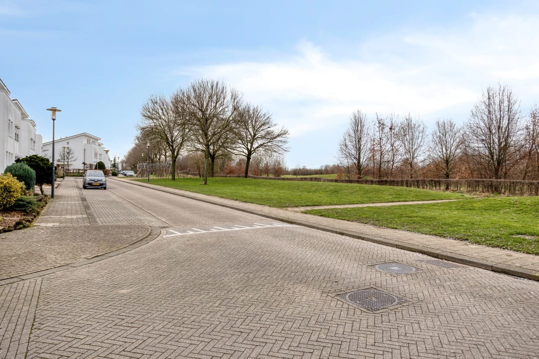 Photo 28 of Besmerstraat 1